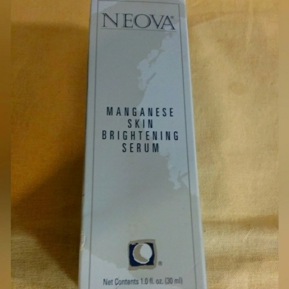 BRAND NEW NEOVA Manganese Skin Brightening Serum